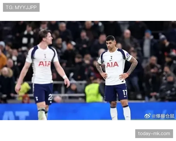 热刺中场攻防节奏失控,表现波动已影响球队整体走势 热刺中场攻防节奏失控,表现波动已影响球队整体走势